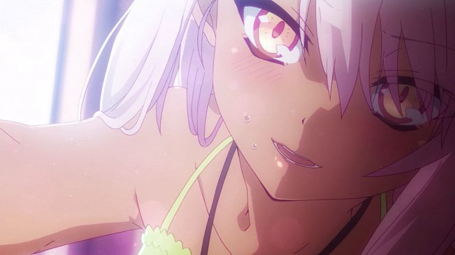 Fate/kaleid liner Prisma Illya - 2wei Herz! - Kagami ni šiteru mitai de ija nande kedo - Z filmu