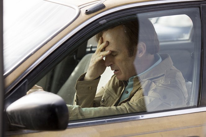 Better Call Saul - Season 3 - Expenses - Photos - Bob Odenkirk