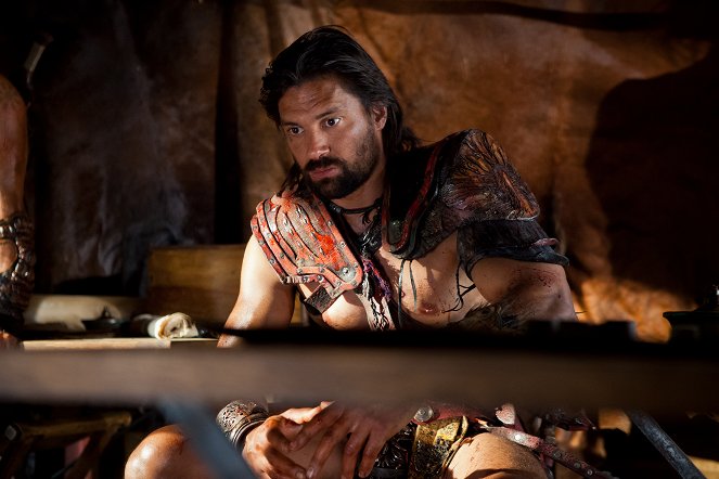 Spartacus - War of Damned - Inimigos de Roma - Do filme - Manu Bennett