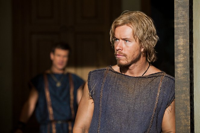 Spartacus - Elátkozottak háborúja - Farkasok a kapunál - Filmfotók - Todd Lasance