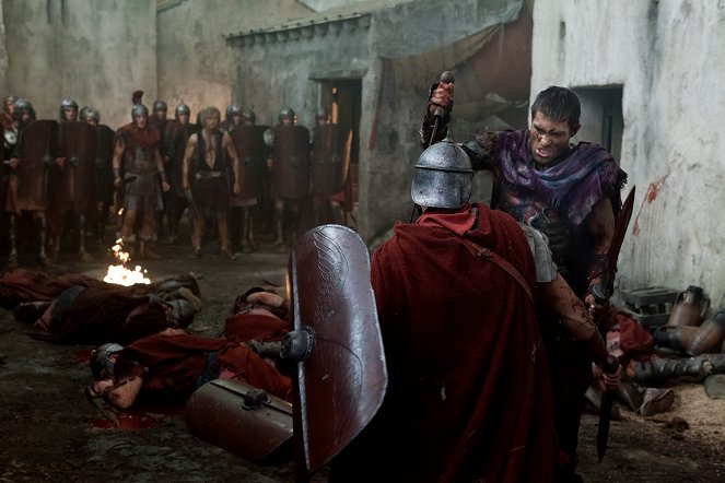 Spartacus - Hadizsákmány - Filmfotók - Liam McIntyre