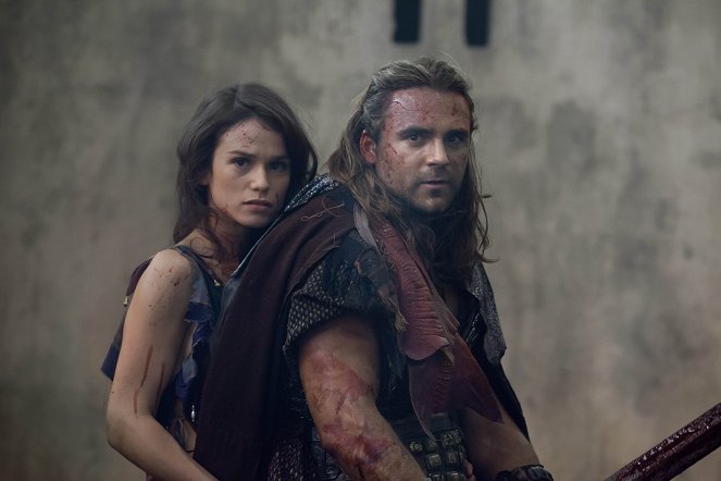 Spartacus - Spoils of War - Van film - Gwendoline Taylor, Dustin Clare