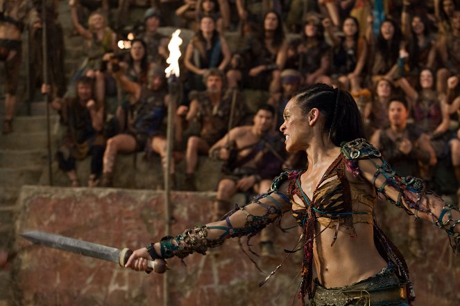 Spartacus - The Dead and the Dying - Photos - Cynthia Addai-Robinson