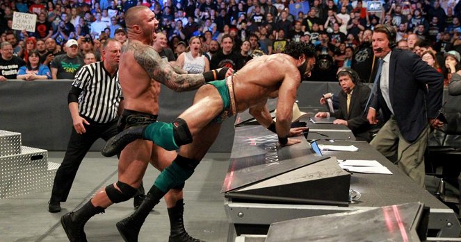 WWE Backlash - De la película - Randy Orton, Yuvraj Dhesi, John Layfield