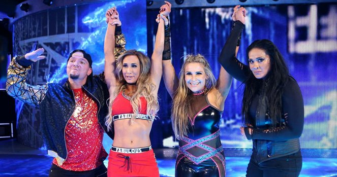WWE Backlash - De la película - James Ellsworth, Leah Van Dale, Natalie Neidhart, Sarona Snuka