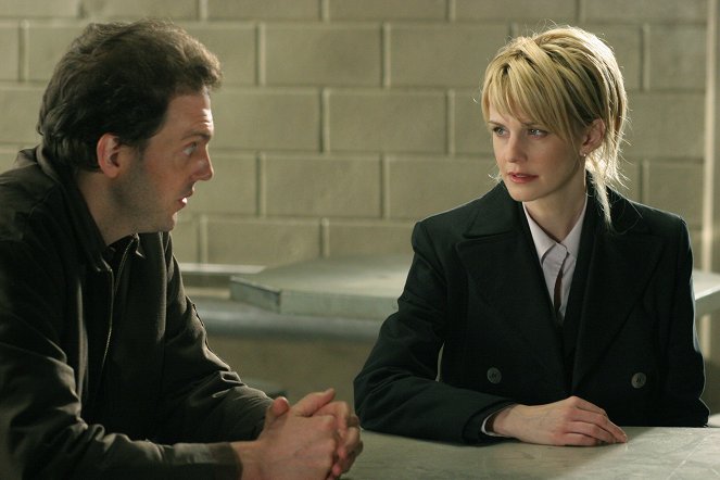 Cold Case - Kein Opfer ist je vergessen - Season 2 - Verraten und verkauft - Filmfotos - Silas Weir Mitchell, Kathryn Morris
