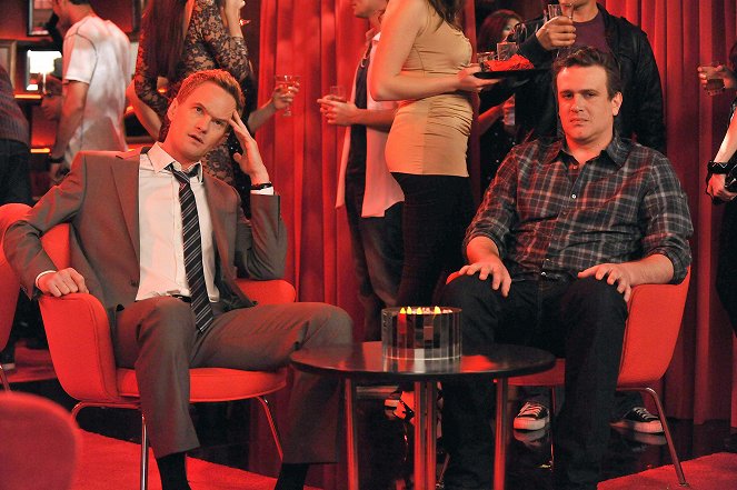 How I Met Your Mother - The Perfect Cocktail - Photos - Neil Patrick Harris, Jason Segel