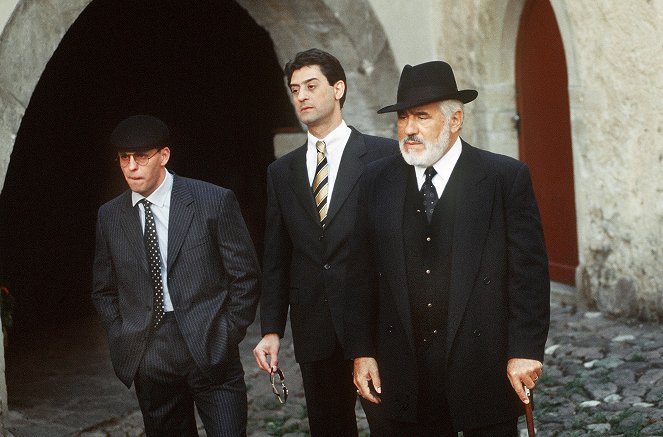 Alle für die Mafia - Film - Mario Adorf