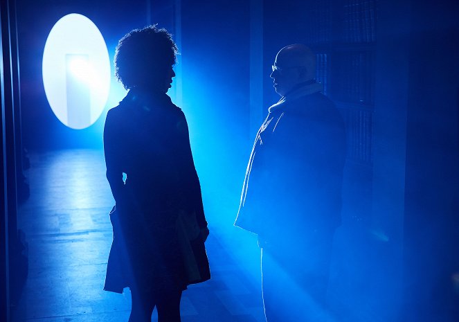 Doctor Who - Extremis - Van film - Pearl Mackie, Matt Lucas