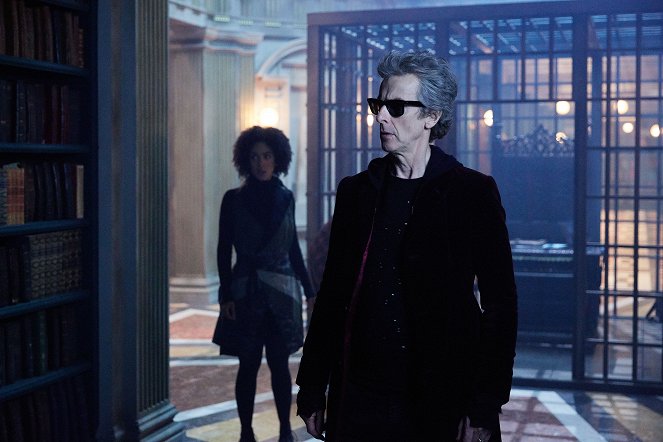 Doctor Who - Extremis - Photos - Pearl Mackie, Peter Capaldi