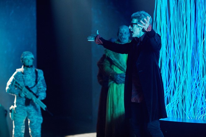 Doctor Who - The Pyramid at the End of the World - Photos - Peter Capaldi
