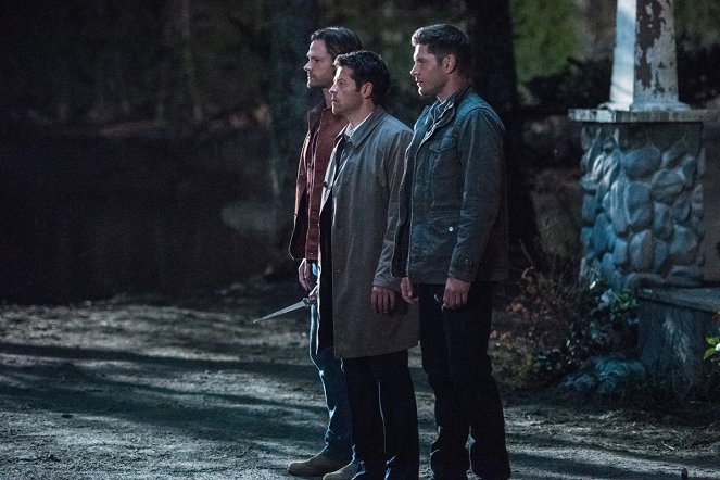 Supernatural - Das Ende ist der Anfang ist das Ende - Filmfotos - Jared Padalecki, Misha Collins, Jensen Ackles