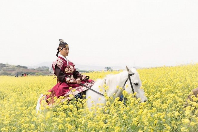 Királynő egy hétre - Filmfotók - Dong-geon Lee