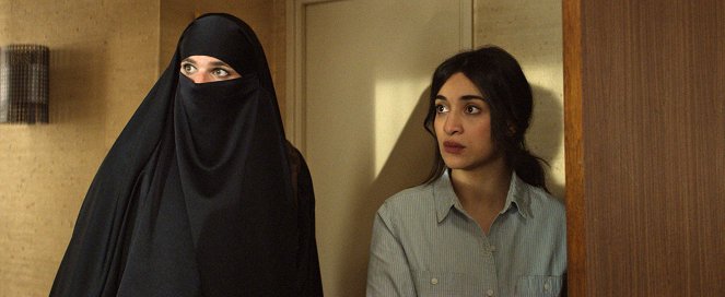 Egy burka, egy nadrág - Filmfotók - Félix Moati, Camélia Jordana
