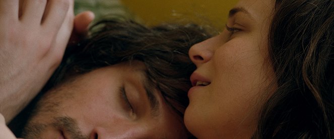 Ana, mon amour - Z filmu - Mircea Postelnicu, Diana Cavallioti