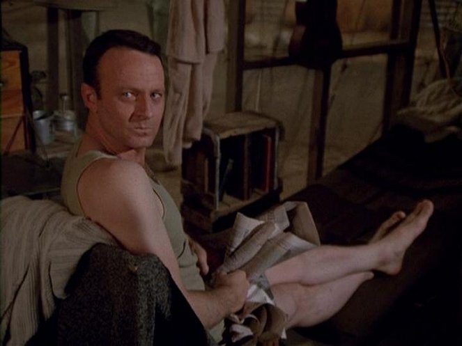 M*A*S*H - Hot Lips and Empty Arms - Film - Larry Linville