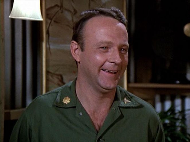 M*A*S*H - Henry in Love - Film - Larry Linville