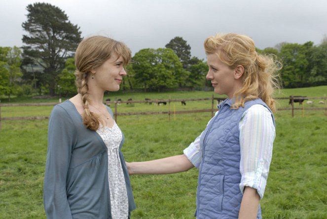 Naše farma v Irsku: Láska mého života - Z filmu - Lea Faßbender, Eva Habermann