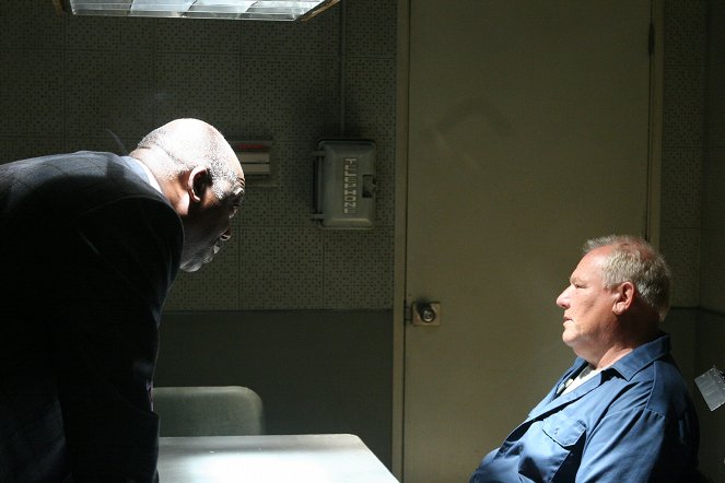 Cold Case : Affaires classées - La Couleur du mensonge - Film - Thom Barry, Ron Dean