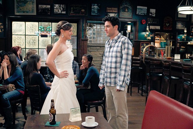 How I Met Your Mother - Season 7 - The Magician's Code: Part 2 - Photos - Ashley Williams, Josh Radnor