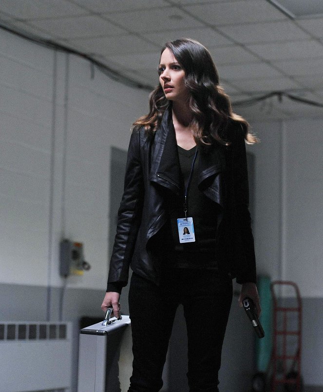 Person of Interest - If-Then-Else - Photos - Amy Acker