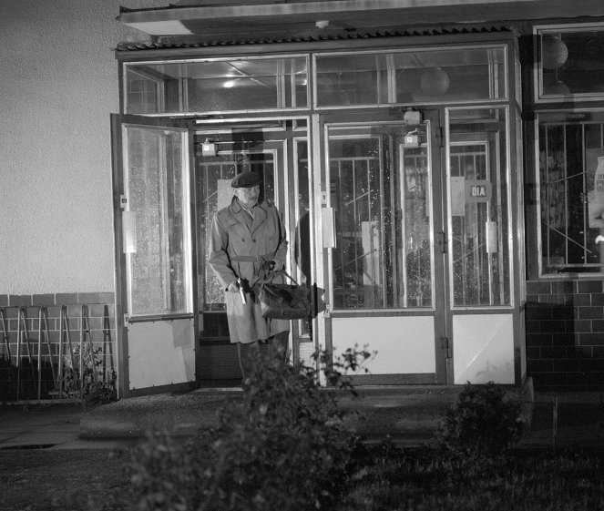 Bezirksverwaltung der 'K' Prag - Kasař - Filmfotos - Rudolf Hrušínský