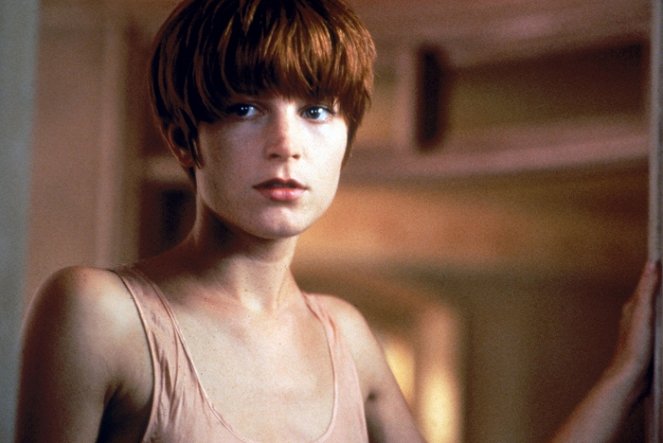 Single White Female - Photos - Bridget Fonda