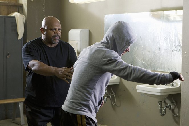 Criminal Minds - The Bittersweet Science - Photos - Charles S. Dutton