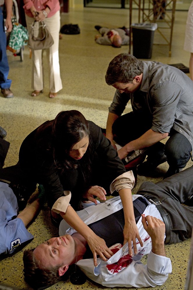 Criminal Minds - Season 7 - Hit - Photos - Josh Stewart