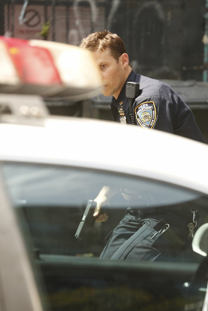 Blue Bloods - Crime Scene New York - All the News That's Fit to Click - Photos - Will Estes