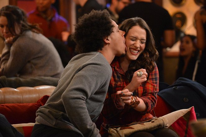 2 Broke Girls - And the French Kiss - Photos - Eric André, Kat Dennings