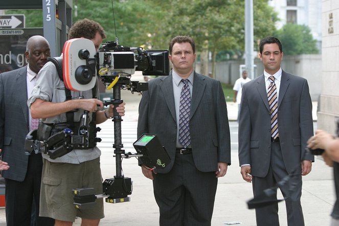 Cold Case - Season 3 - Family - De filmagens - Thom Barry, Jeremy Ratchford, Danny Pino