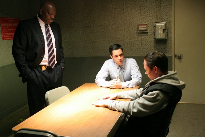Cold Case - Frank's Best - Van film - Thom Barry, Danny Pino