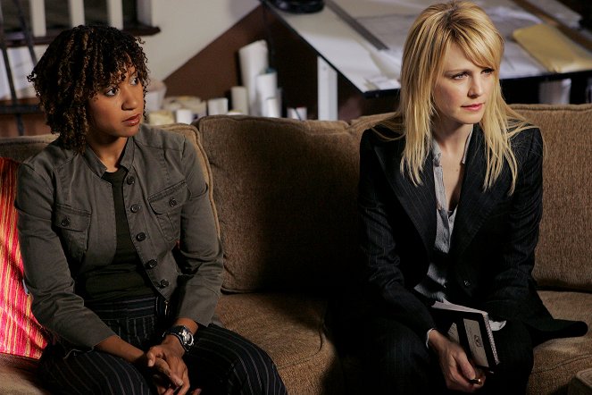 Cold Case - Baby Blues - Do filme - Tracie Thoms, Kathryn Morris