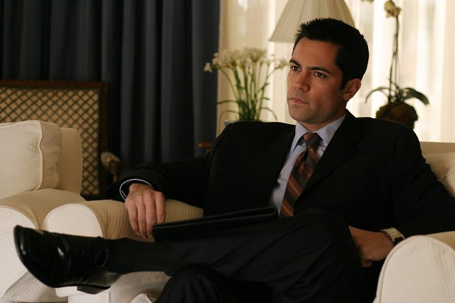 Cold Case - Late Returns - Photos - Danny Pino