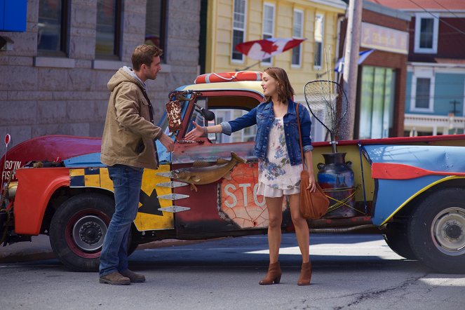 Oliver Jackson-Cohen, Camilla Luddington