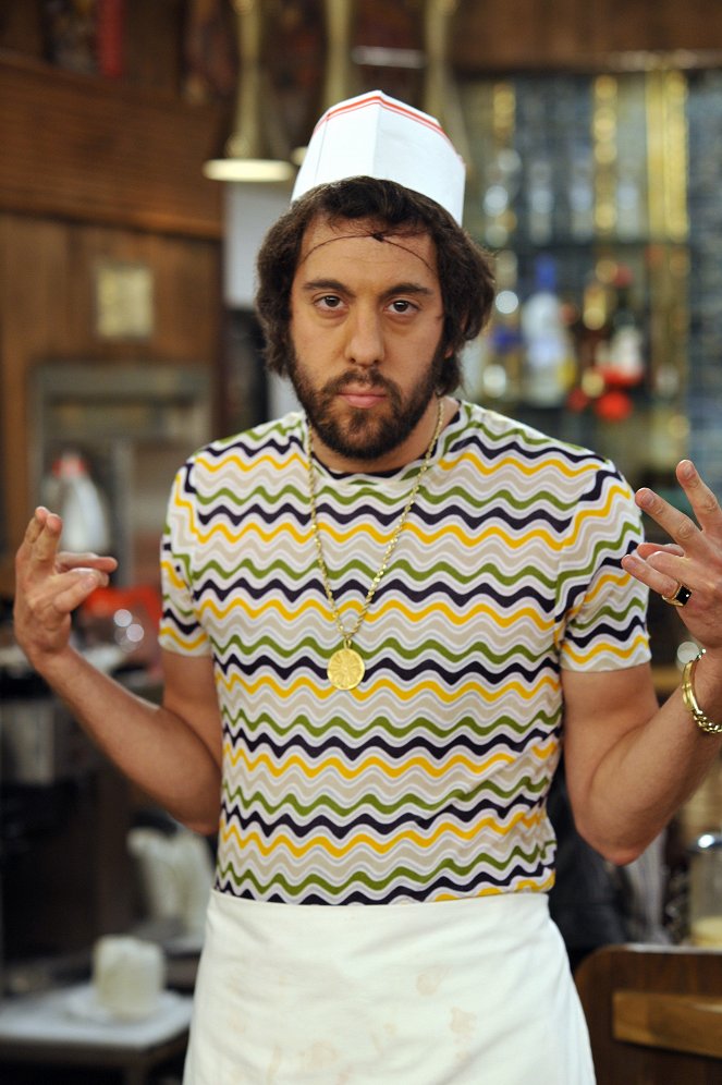 2 Broke Girls - And Strokes of Goodwill - Do filme - Jonathan Kite