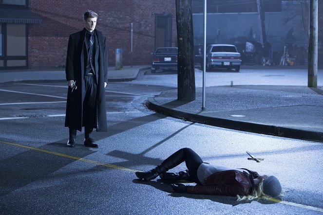 Once Upon a Time - Season 6 - The Final Battle: Part 2 - Photos - Giles Matthey