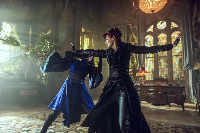 Into the Badlands - Chapter XV: Nightingale Sings No More - Photos - Ally Ioannides, Emily Beecham