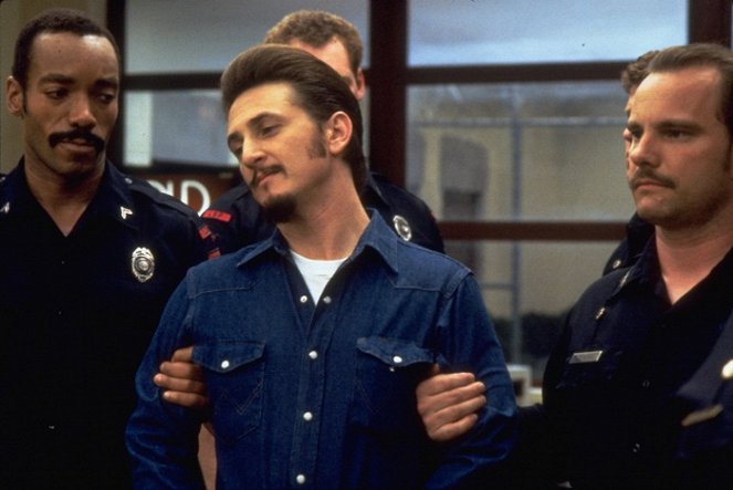 Przed egzekucją - Z filmu - Sean Penn