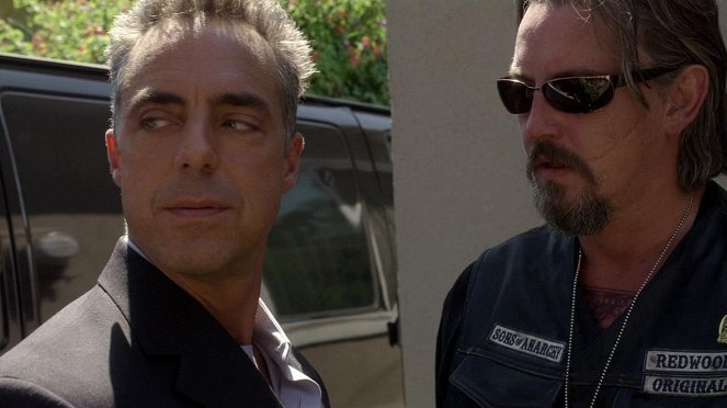 Sons of Anarchy - The Culling - Photos - Titus Welliver, Tommy Flanagan