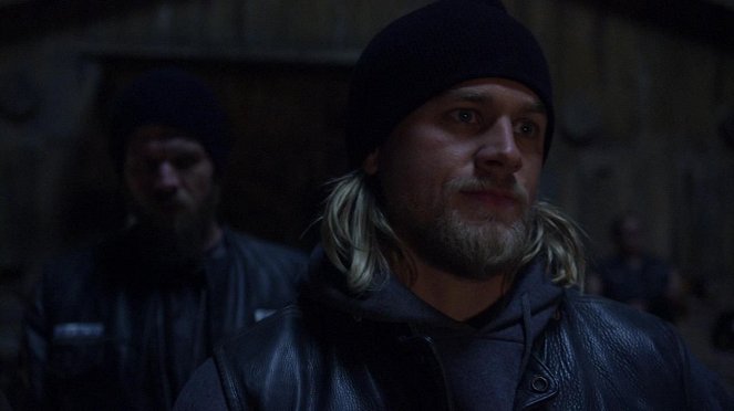 Sons of Anarchy - The Culling - Van film - Charlie Hunnam