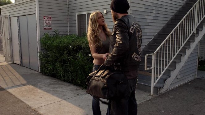 Sons of Anarchy - The Culling - Photos - Winter Ave Zoli