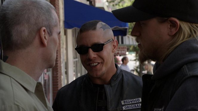 Sons of Anarchy - L'Heure de la vengeance - Film - Theo Rossi, Charlie Hunnam