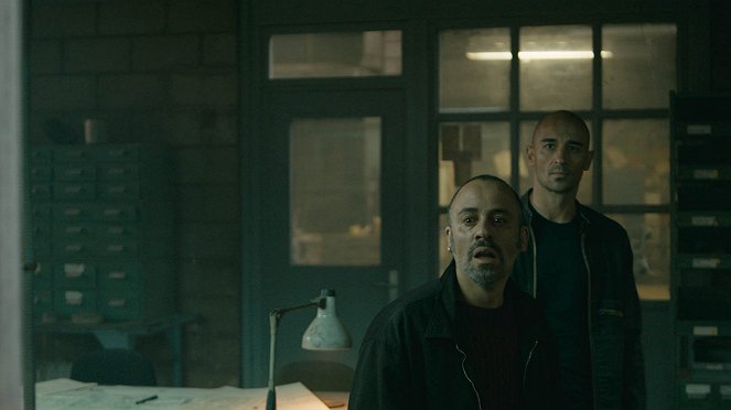 Insiders : Escape Plan - Film - Javier Gutiérrez, Alain Hernández