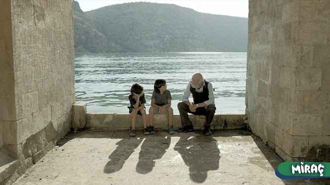 Miraç - Kuvat elokuvasta