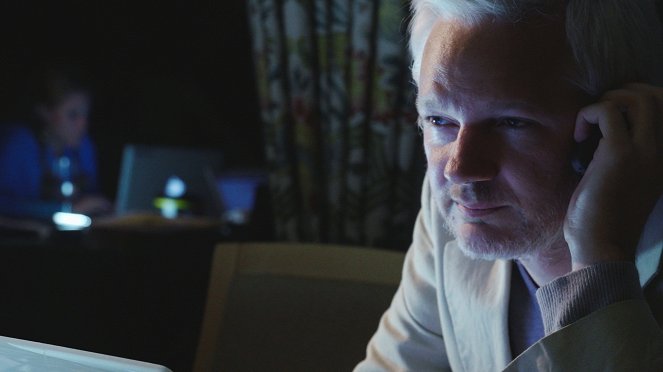 Risk - Van film - Julian Assange