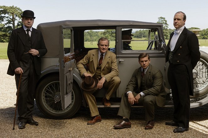 Downton Abbey - Das große Finale - Werbefoto - Brendan Coyle, Hugh Bonneville, Allen Leech, Kevin Doyle