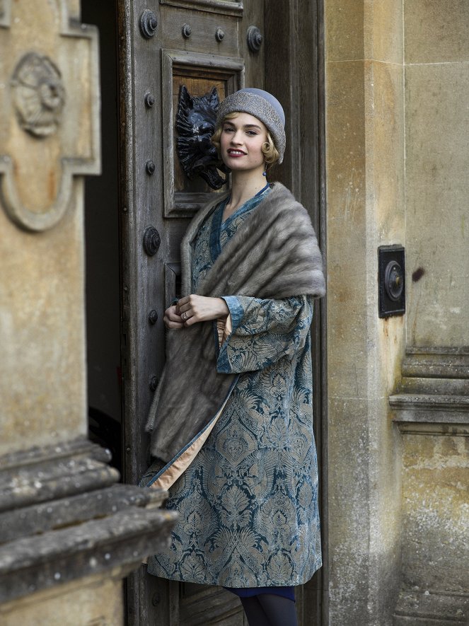 Downton Abbey - Christmas Special - Promo - Lily James