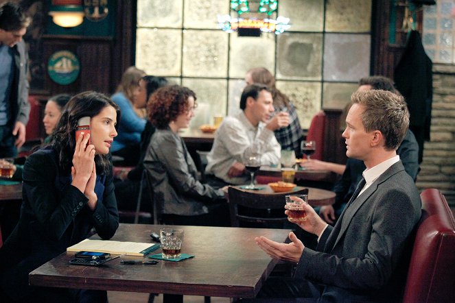 How I Met Your Mother - The Stamp Tramp - Photos - Cobie Smulders, Neil Patrick Harris